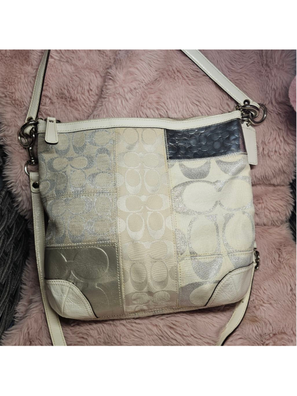 Coach Vintage Metallic Silver & White Patchwork Hobo Crossbody Bag (Style L0871-